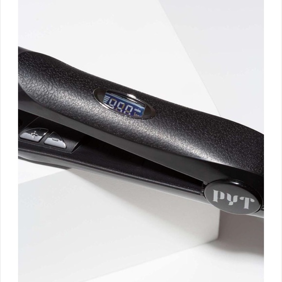 ZERO FRIZZ DIGITAL STYLER - Picture 2 of 3